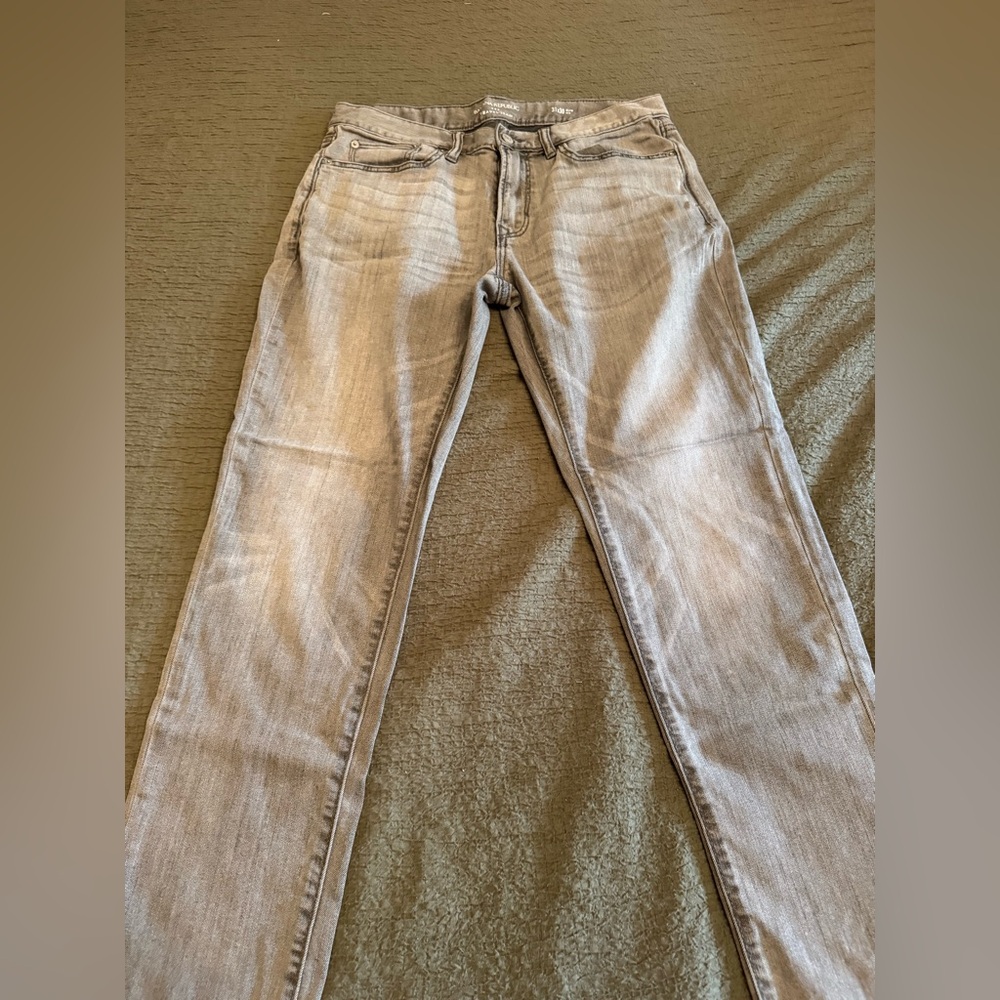 Banana Republic Traveler Jeans